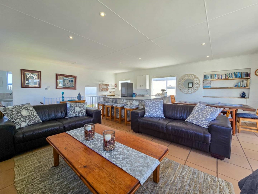 7 Bedroom Property for Sale in Stilbaai Wes Western Cape